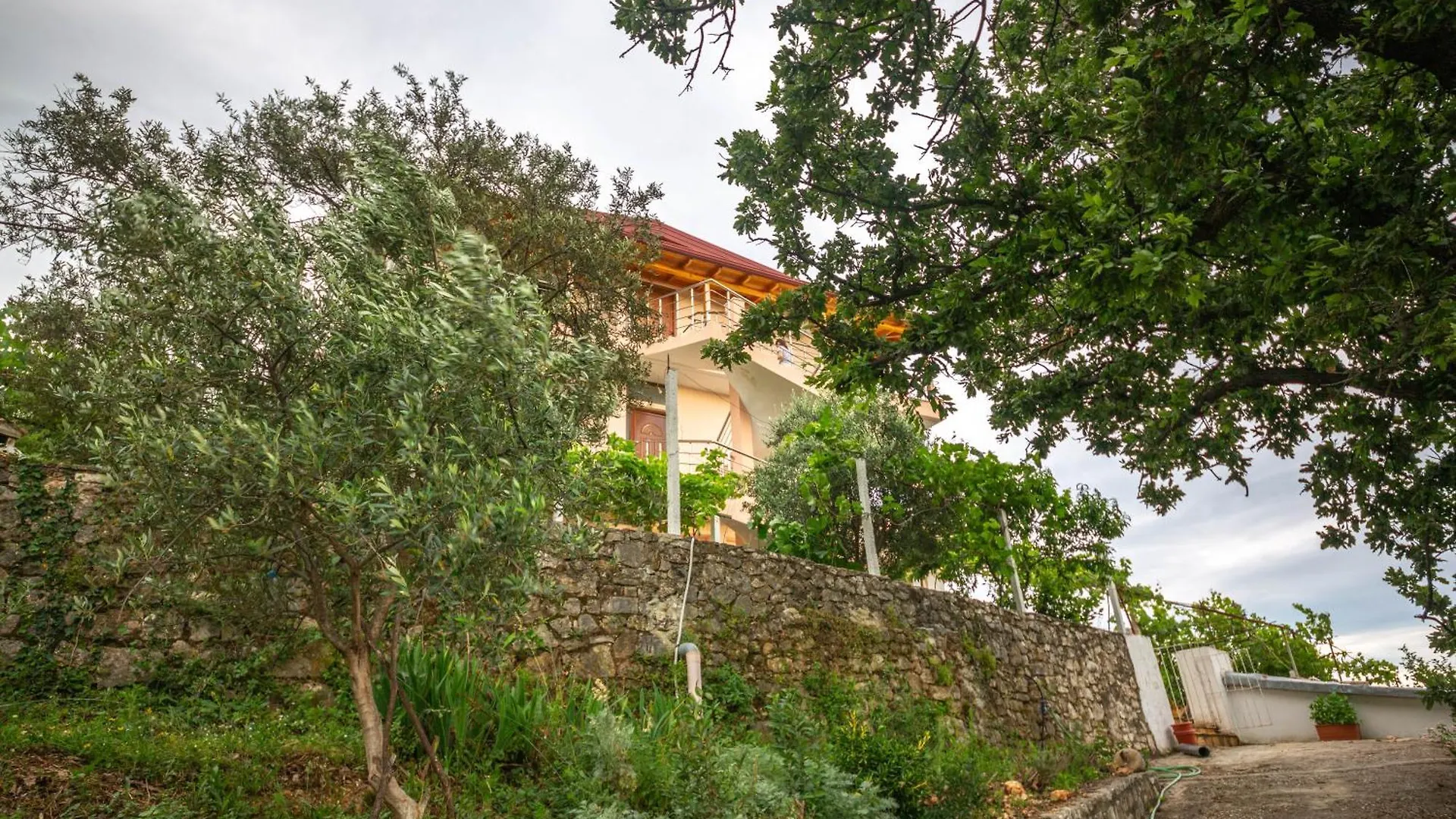 Villa Rondo Himare Albania
